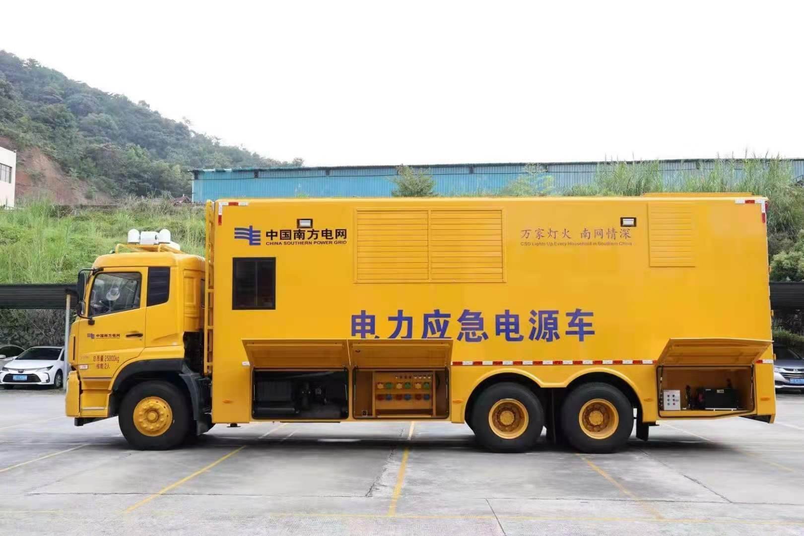 新乡安康大型柴油发电机发电车UPS电源出租租赁